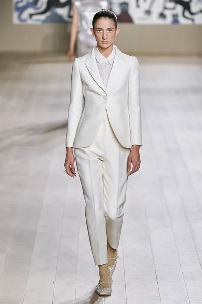 Look 51